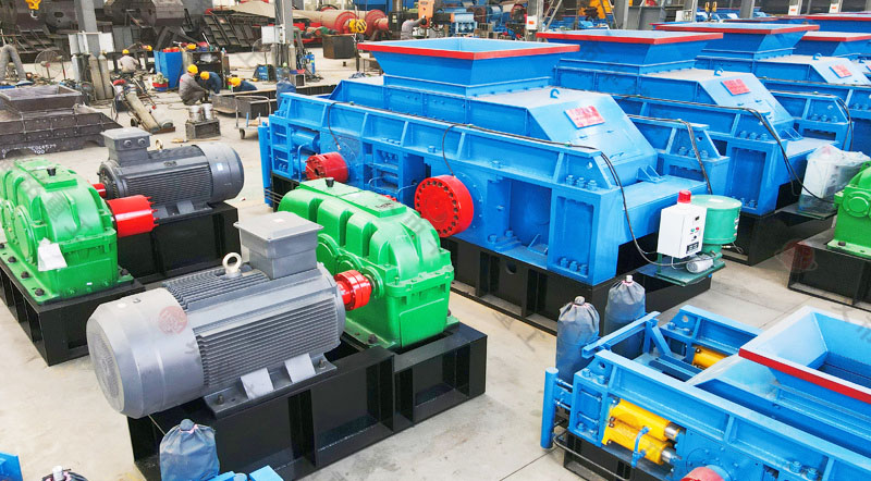 硫鐵礦選礦用華盛銘廠家的對(duì)輥破碎機(jī)