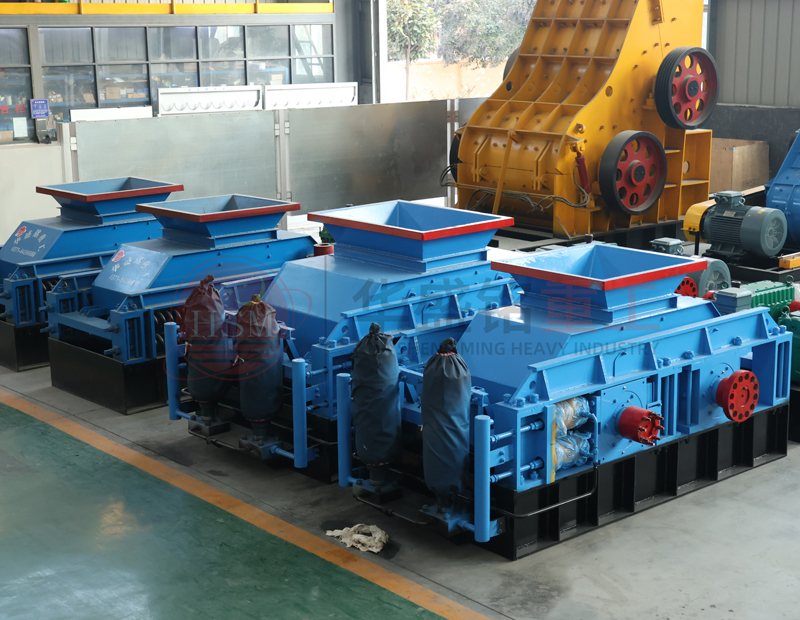 小型砂廠的時產(chǎn)20噸對輥制砂機(jī)多少錢？