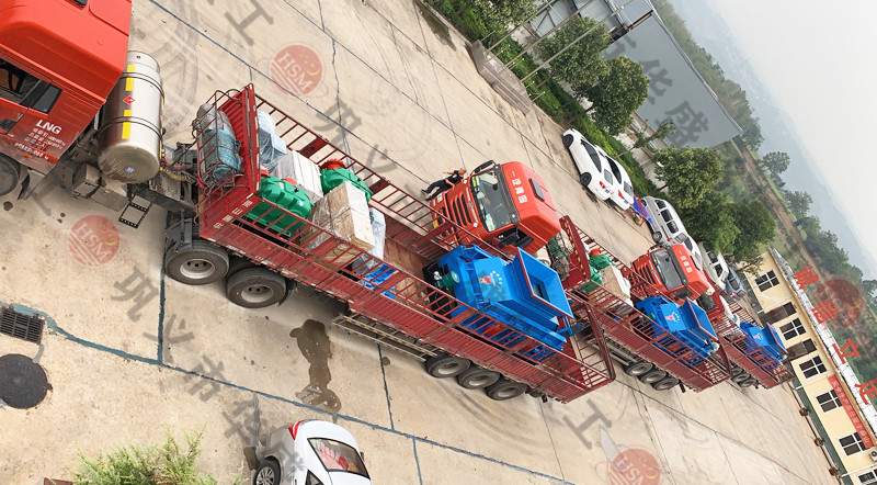 全自動(dòng)液壓對(duì)輥制砂機(jī)